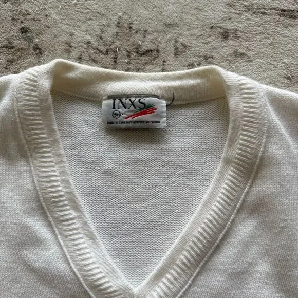90s vintage white neck embroidered minimalist jumper - Picture 8 of 8